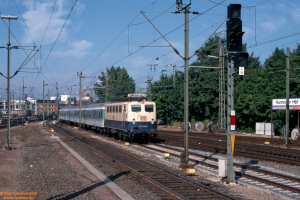 D25624 141 423