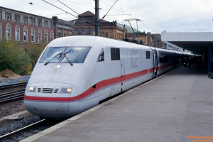 D25632 401 584