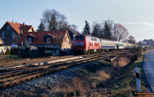 D25702 218 182