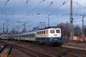 D25731 141 083
